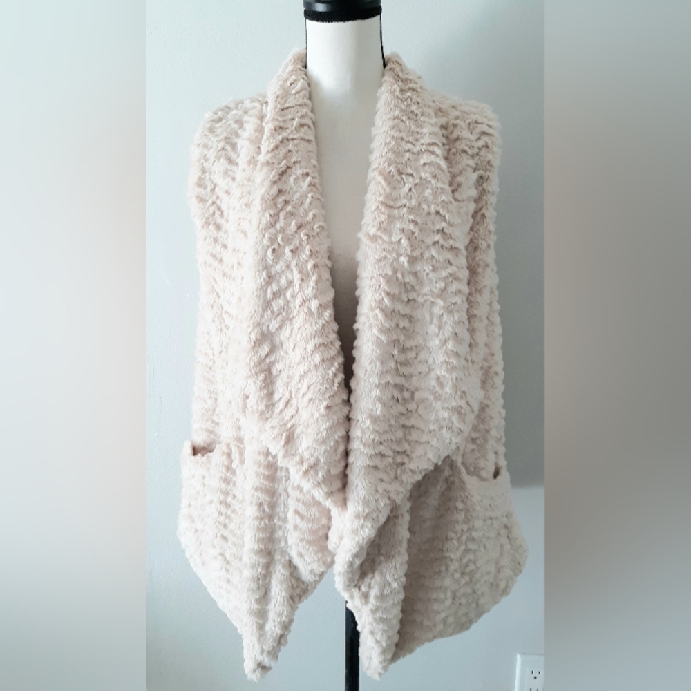 Jolt Faux Fur Vest